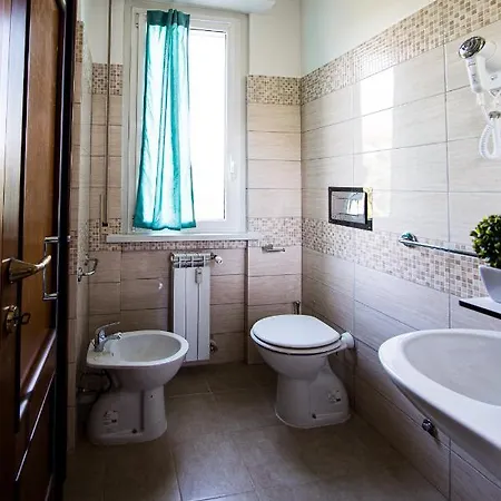 Lorenteggio 209 3* ミラノ