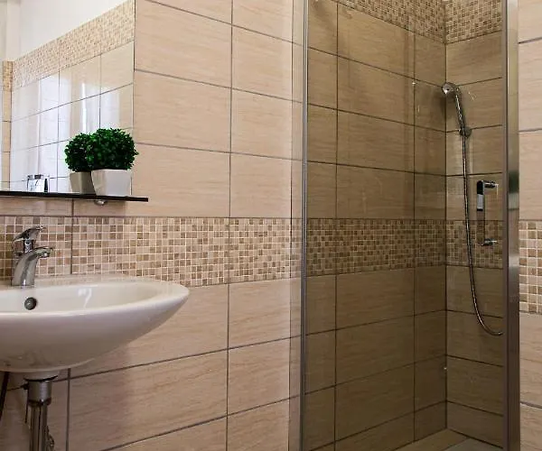 Lorenteggio 209 3* Milan