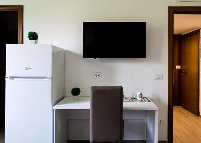 Lorenteggio 209 Bed & Breakfast Milan