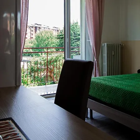 Lorenteggio 209 3* Milan